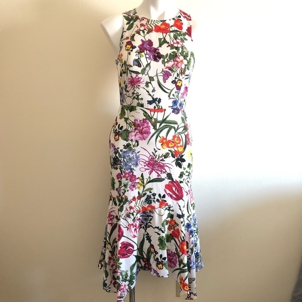 MAGGY  LONDON Botanical bloom dress size 2
